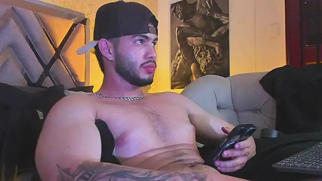 Snapshot of Vincentblack chatting on 03-22-26, 06:00 Vincentblack online show from 03-22-26, 06:00