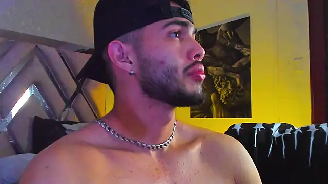 Snapshot of Vincentblack chatting on 03-30-26, 05:30 Vincentblack online show from 03-30-26, 05:30