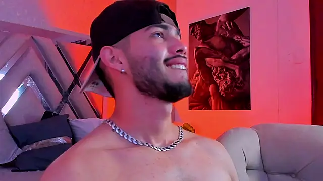 Snapshot of Vincentblack chatting on 04-11-26, 04:28 Vincentblack online show from 04-11-26, 04:28