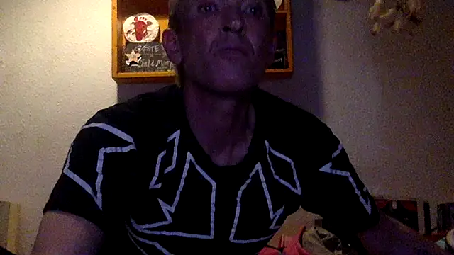 Snapshot of LaBelloMark507 chatting on 03-05-26, 02:29 LaBelloMark507 online show from 03-05-26, 02:29