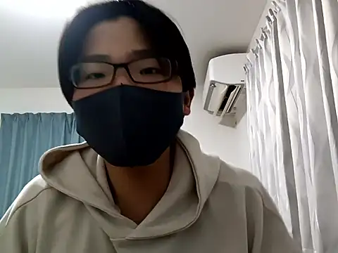 Snapshot of koarannkunn chatting on 03-01-26, 09:44 koarannkunn online show from 03-01-26, 09:44