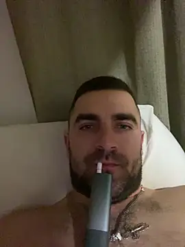 Snapshot of VANYA1997 chatting on 02-26-26, 07:35 VANYA1997 online show from 02-26-26, 07:35