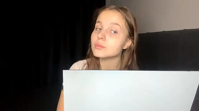 Snapshot of LowriseZiziphus chatting on 02-28-26, 03:13 LowriseZiziphus online show from 02-28-26, 03:13