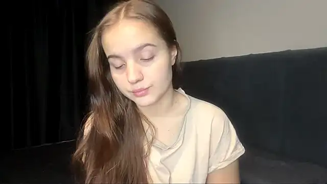 Snapshot of LowriseZiziphus chatting on 03-03-26, 03:18 LowriseZiziphus online show from 03-03-26, 03:18