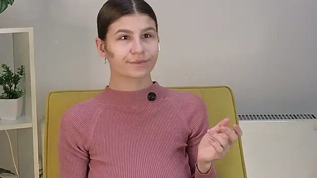 Snapshot of AnastaciaHazekamp chatting on 02-27-26, 08:14 AnastaciaHazekamp online show from 02-27-26, 08:14