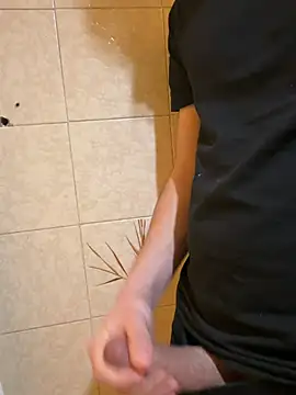 younghot77 online show from 02-26-26, 10:53