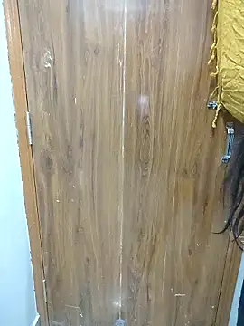 Snapshot of NeetuKumri chatting on 04-09-26, 06:24 NeetuKumri online show from 04-09-26, 06:24