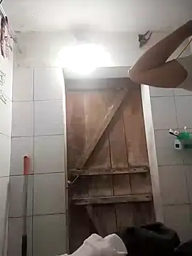 Ivy Trix2 online show from 03-21-26, 03:44