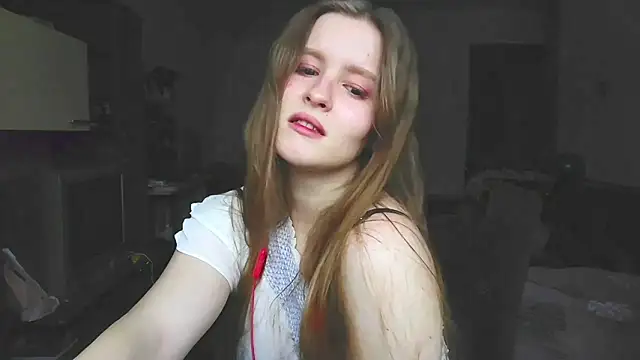 Adelinevibe online show from 02-26-26, 07:07