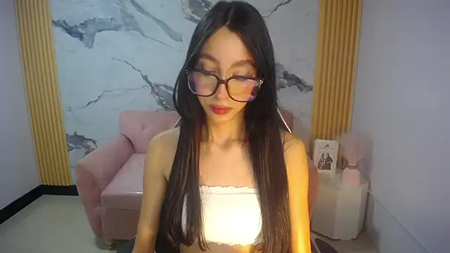 Snapshot of Roma_ch1 chatting on 03-10-26, 12:54 Roma ch1 online show from 03-10-26, 12:54