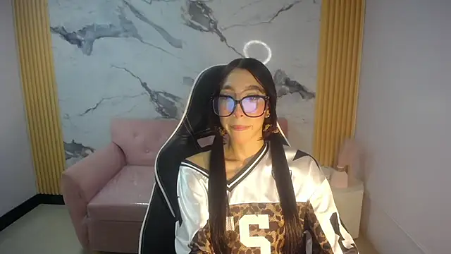 Snapshot of Roma_ch1 chatting on 03-12-26, 12:44 Roma ch1 online show from 03-12-26, 12:44