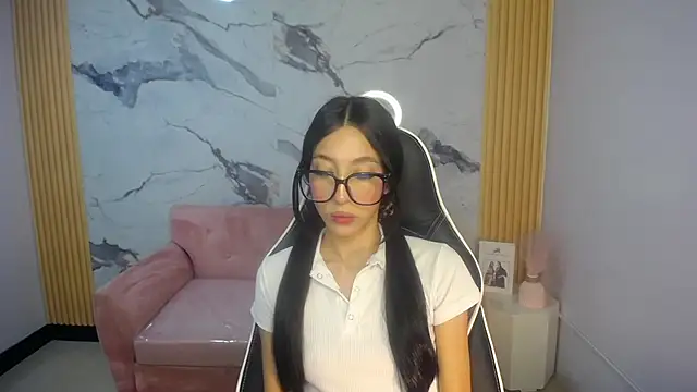 Snapshot of Roma_ch1 chatting on 03-28-26, 01:00 Roma ch1 online show from 03-28-26, 01:00