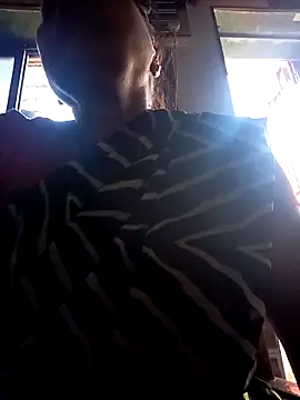 Snapshot of aisha_67 chatting on 02-27-26, 10:04 aisha 67 online show from 02-27-26, 10:04