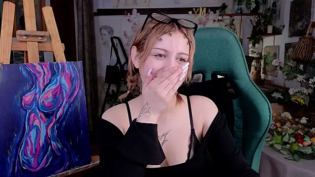 EffieMeowley online show from 03-27-26, 08:37