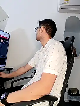 ritzabeth daniel online show from 03-25-26, 02:06