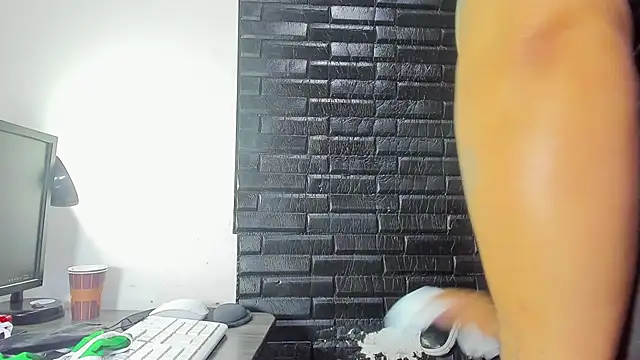 ScarlettSexRx online show from 04-17-26, 12:30