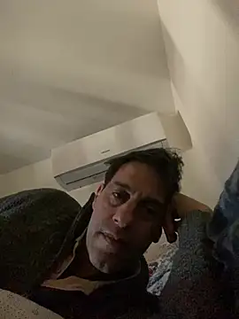 Alessandro7979 online show from 03-29-26, 06:46