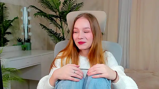 Snapshot of VenaLammo chatting on 02-26-26, 02:49 VenaLammo online show from 02-26-26, 02:49