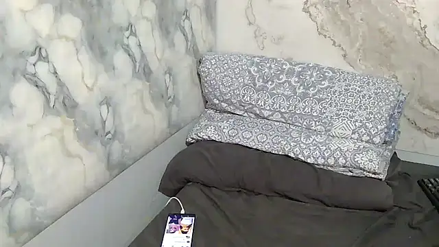 Snapshot of HottestEbonyBitch chatting on 04-07-26, 05:57 HottestEbonyBitch online show from 04-07-26, 05:57