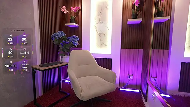 Snapshot of MandyCollins chatting on 03-09-26, 11:36 MandyCollins online show from 03-09-26, 11:36