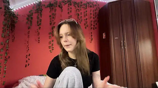 Snapshot of GretaMcdannold chatting on 03-01-26, 01:35 GretaMcdannold online show from 03-01-26, 01:35