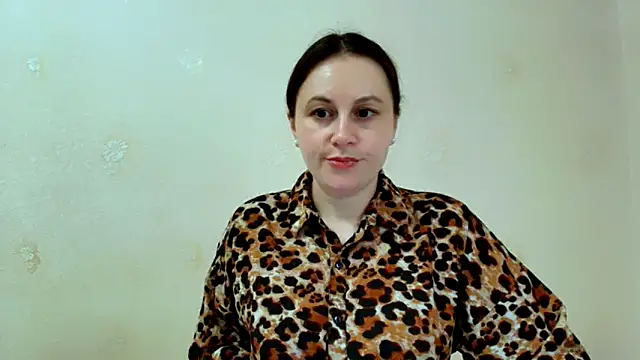 Inessa beauty online show from 03-28-26, 03:55