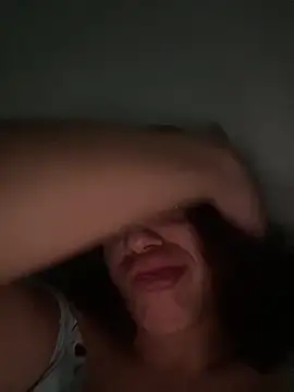 Snapshot of MommySexxy23 chatting on 03-28-26, 08:08 MommySexxy23 online show from 03-28-26, 08:08