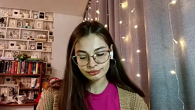 Snapshot of JInaMillsap chatting on 03-09-26, 10:08 JInaMillsap online show from 03-09-26, 10:08