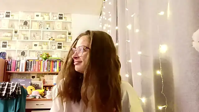 Snapshot of JInaMillsap chatting on 03-17-26, 12:08 JInaMillsap online show from 03-17-26, 12:08