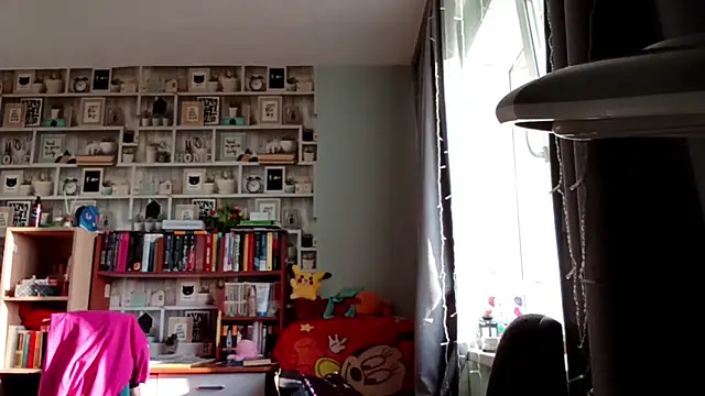 Snapshot of JInaMillsap chatting on 03-23-26, 08:07 JInaMillsap online show from 03-23-26, 08:07