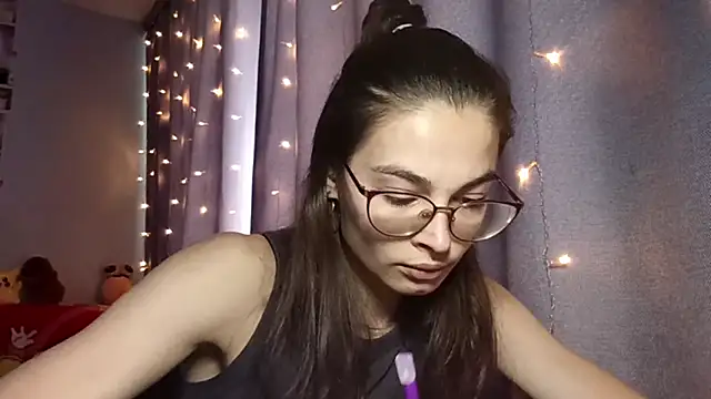 Snapshot of JInaMillsap chatting on 04-03-26, 05:05 JInaMillsap online show from 04-03-26, 05:05