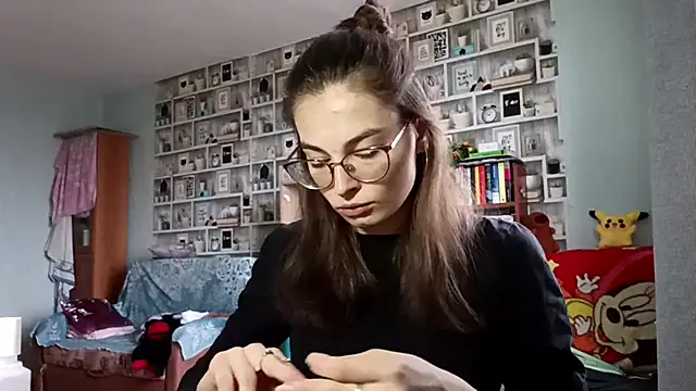 Snapshot of JInaMillsap chatting on 04-10-26, 07:13 JInaMillsap online show from 04-10-26, 07:13