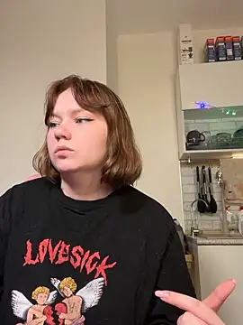 Snapshot of soft_focus chatting on 03-19-26, 04:49 soft focus online show from 03-19-26, 04:49