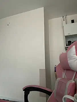 Snapshot of soft_focus chatting on 04-12-26, 04:50 soft focus online show from 04-12-26, 04:50