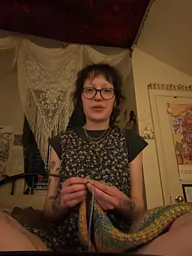 Anniething online show from 03-03-26, 03:56