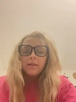 imkhloe online show from 02-28-26, 11:28