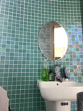 Swee-x1 online show from 03-02-26, 06:14