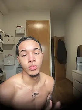 1lwkey online show from 03-03-26, 01:28