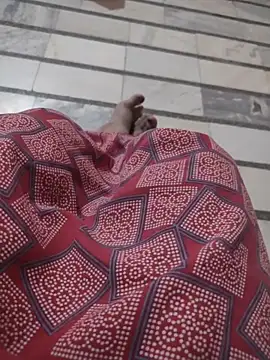 Snapshot of Tamillaxmi12 chatting on 03-07-26, 01:02 Tamillaxmi12 online show from 03-07-26, 01:02