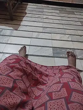 Snapshot of Tamillaxmi12 chatting on 03-08-26, 02:10 Tamillaxmi12 online show from 03-08-26, 02:10