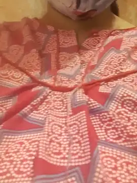 Snapshot of Tamillaxmi12 chatting on 03-13-26, 01:23 Tamillaxmi12 online show from 03-13-26, 01:23