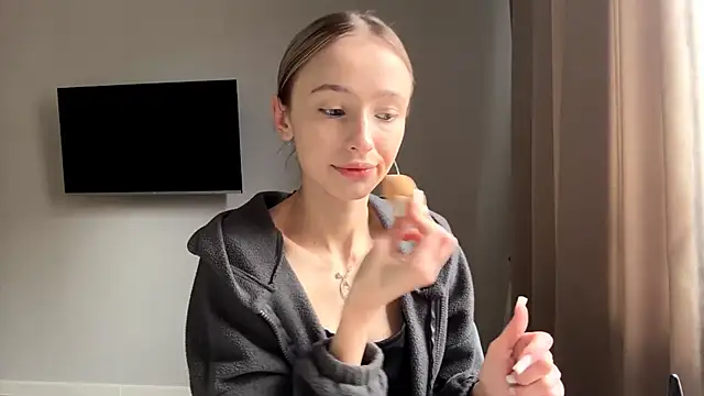 Snapshot of ClonedAge chatting on 03-03-26, 11:16 ClonedAge online show from 03-03-26, 11:16