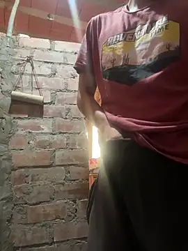 Snapshot of colageno_2005 chatting on 03-01-26, 10:34 colageno 2005 online show from 03-01-26, 10:34