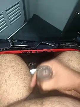 Snapshot of mylove202022 chatting on 03-25-26, 11:33 mylove202022 online show from 03-25-26, 11:33