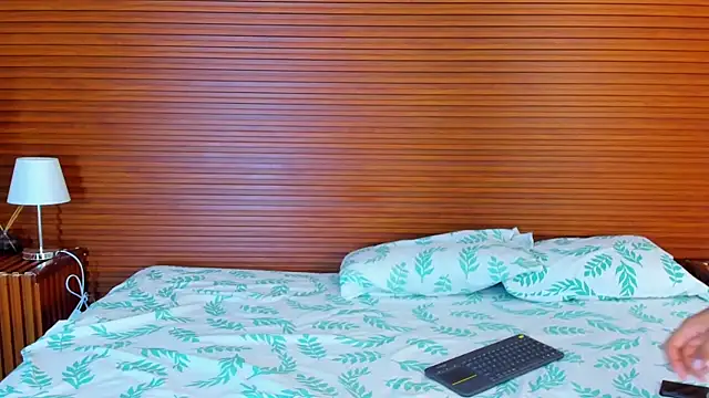 Snapshot of peakk_twiinns chatting on 04-10-26, 11:26 peakk twiinns online show from 04-10-26, 11:26