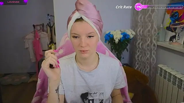 Mary Blu online show from 04-12-26, 01:54