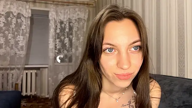 Snapshot of YangReifer chatting on 03-02-26, 07:43 YangReifer online show from 03-02-26, 07:43