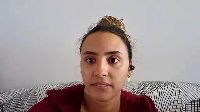 Snapshot of DeanneDelgrosso chatting on 03-04-26, 12:00 DeanneDelgrosso online show from 03-04-26, 12:00