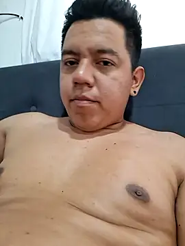 Snapshot of Badboydel97 chatting on 03-03-26, 04:46 Badboydel97 online show from 03-03-26, 04:46