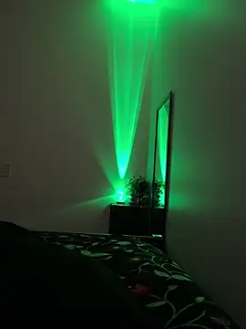 pink babygirl online show from 03-04-26, 11:00